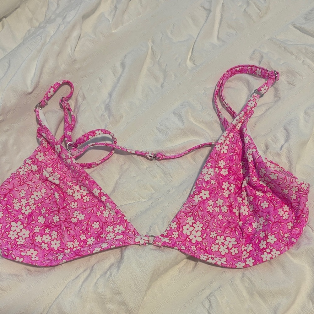 Floral pink bathing suit top!